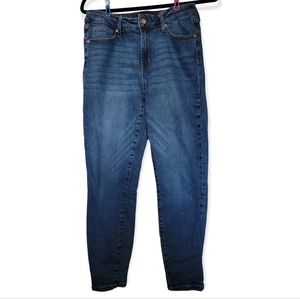 Kendall & Kylie The Ultra Babe Skinny Jeans